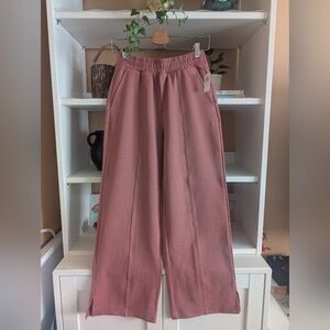Old Navy High Waisted Dynamic Fleece Trouser Pants